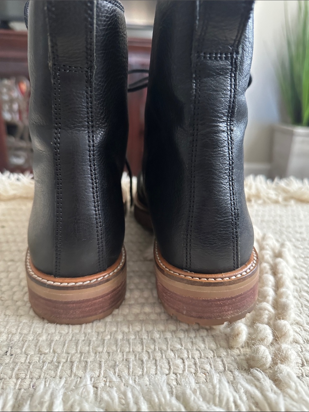 Women's Black Lace-Up Leather Boots - Picture 5 of 10